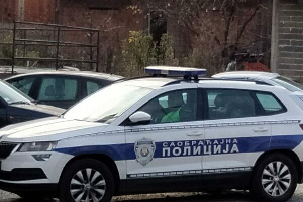 SAOBRAĆAJNA POLICIJA IMALA PUNE RUKE POSLA U BEOGRADU: Noćas je bilo vožnje bez dozvole, pijanih vozača...