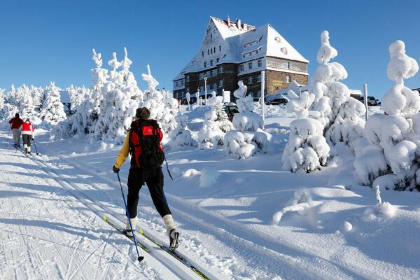LEPA VEST ZA LJUBITELJE: Sezona na Kopaoniku ove godine počinje RANIJE, a ovim danima će skijanje biti BESPLATNO