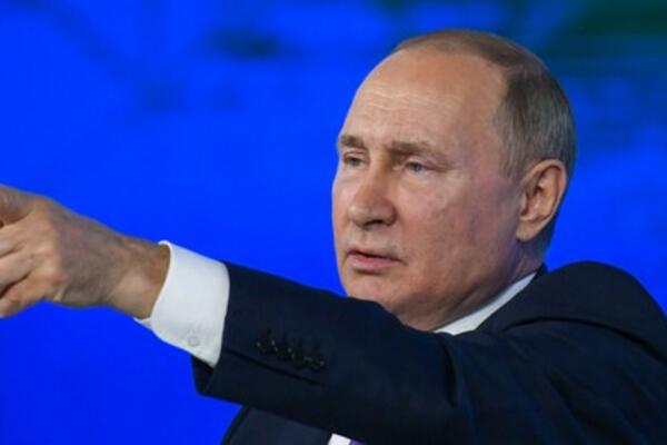 VIC DANA: Ušao Putin u Kijev i pozove Zelenskog...