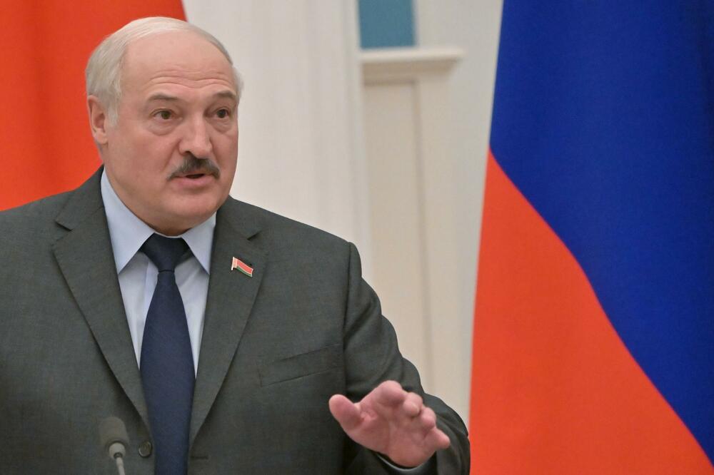 VOJSKA BELORUSIJE U STANJU BORBENE GOTOVOSTI: Lukašenko se oglasio posle drame sa Vagnerom, nikad IZRIČITIJI