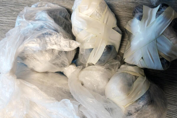 MASOVNA ZAPLENA NA PRELAZU BATROVCI! Policija detektovala 1,2 kilograma kokaina