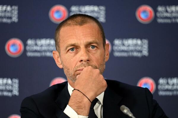ŠTA LI OVO TREBA DA ZNAČI? Predsednik UEFA dolazi da gledam meč Srbija - Bugarska!