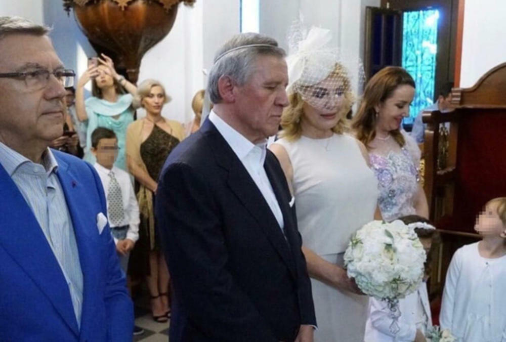 Suzana Mančić na venčanju