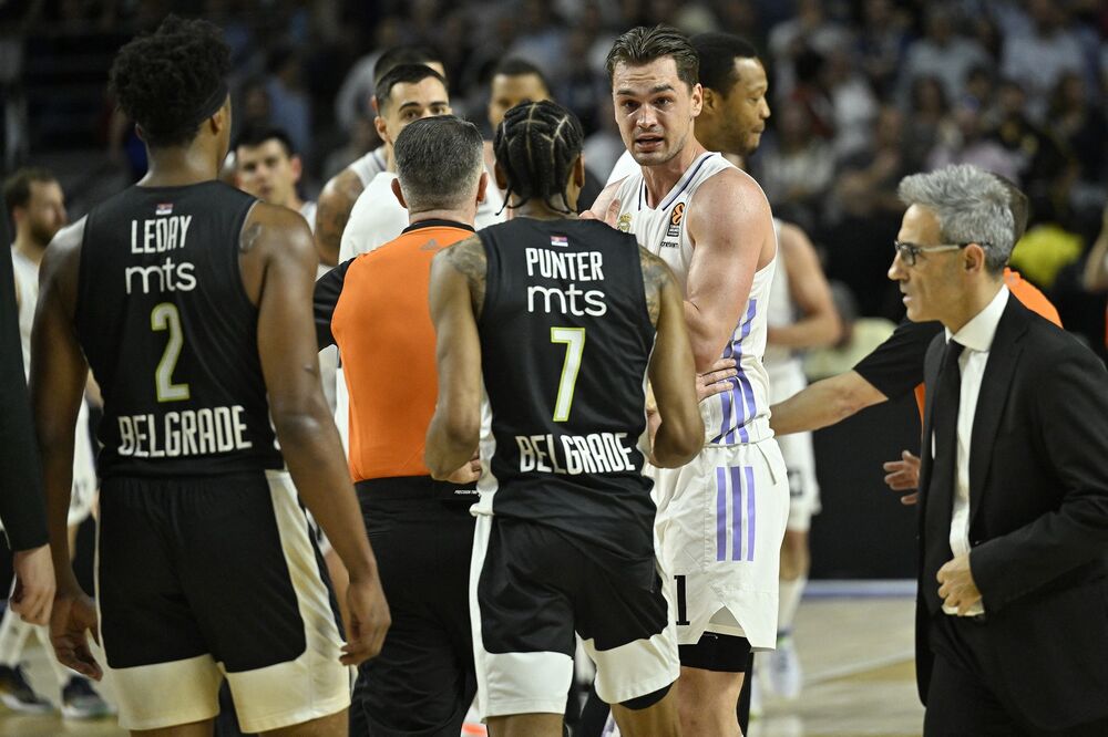 Detalj sa tuče između košarkaša Real Madrida i Partizana