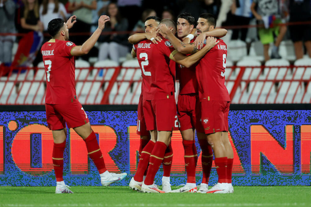 PORAZ OD MAĐARSKE SKUPO PLAĆEN: Srbija pala na novoj FIFA rang listi! (FOTO)